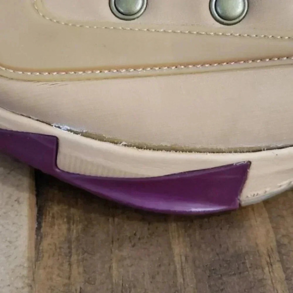 Nike KD 6 EXT Gum Limited Edition Sneakers - Picture 9 of 16